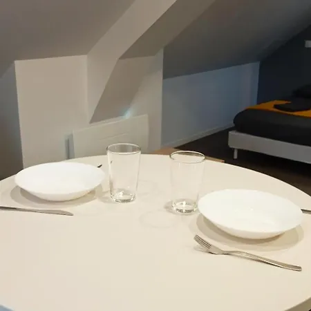 Apartment Grand Neuf Au Calme Reims